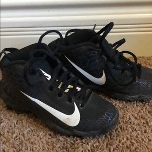 Nike trout baseball cleats